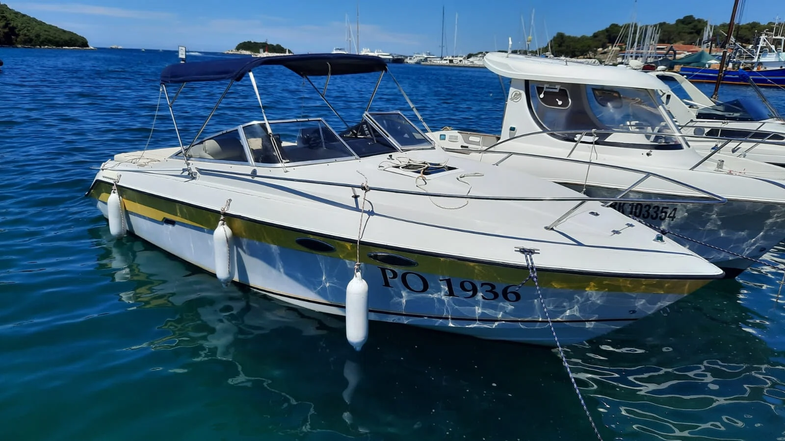Donzi 25 at Istra Nautika